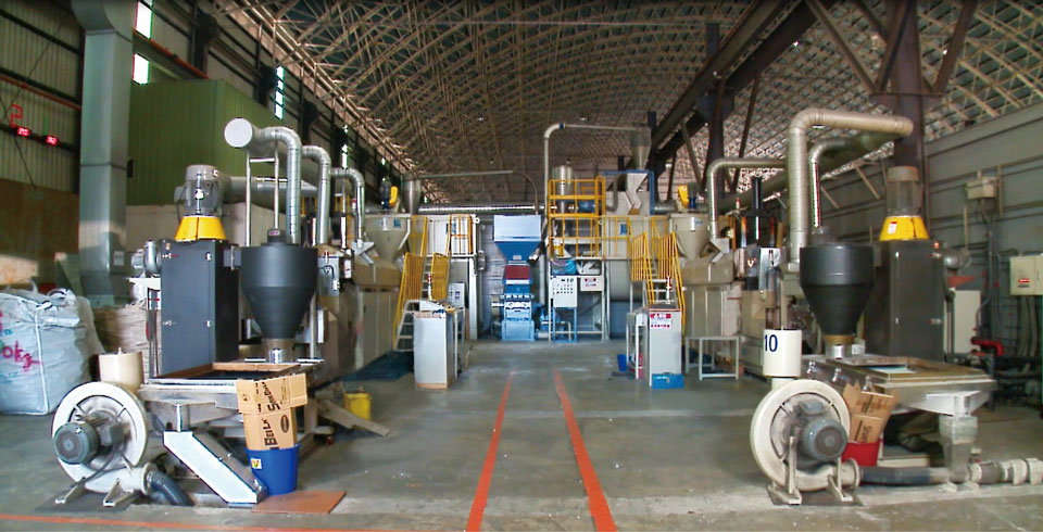 plastic recycling production line was completed in 2010